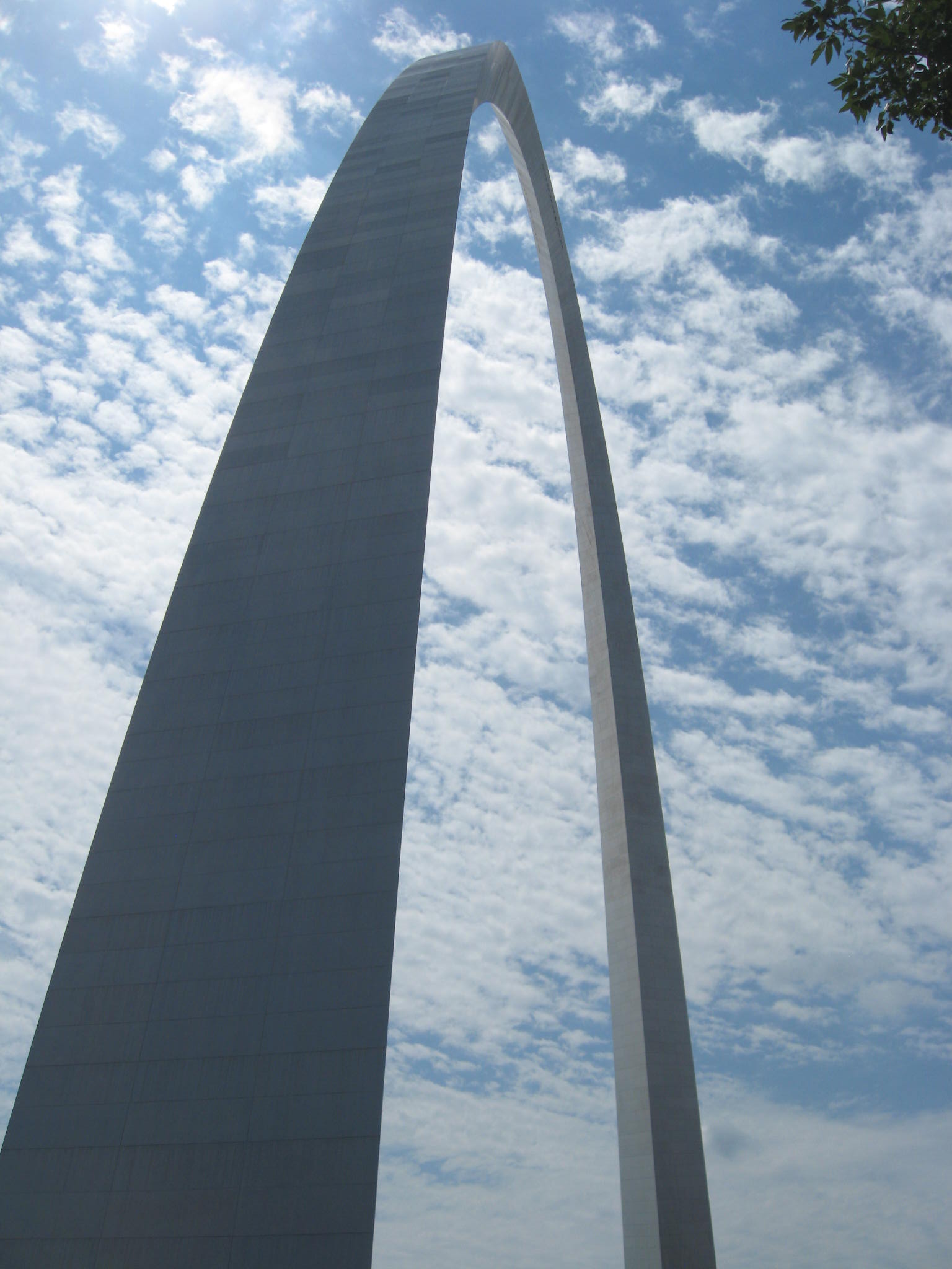 Gateway to the West – St. Louis, Missouri | haikutravelers